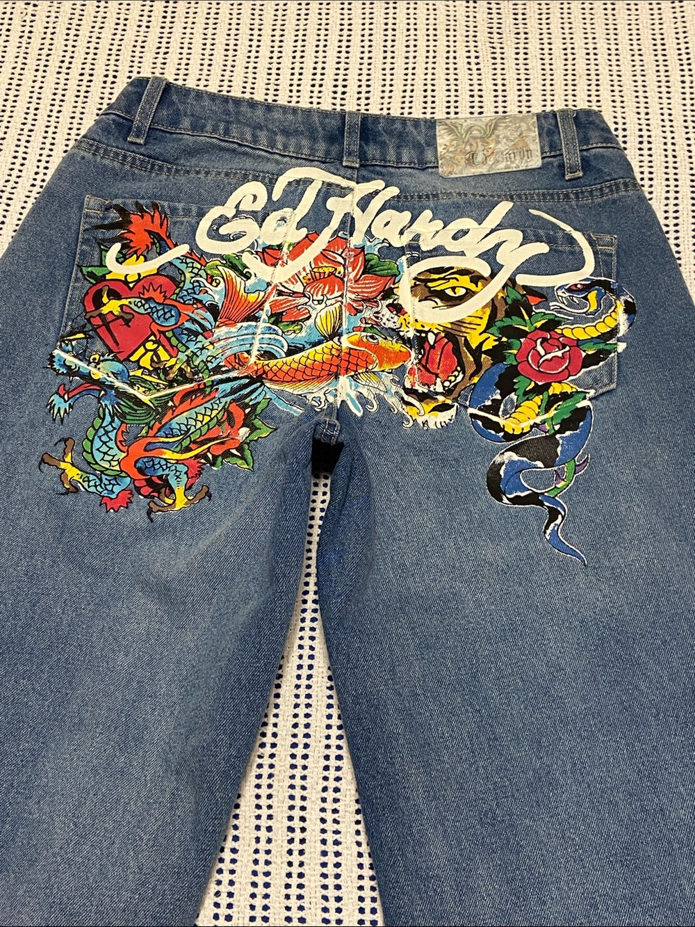Ed Hardy Y2K-style baggy back tattoo koi print jeans Unique Size 28x33” - Picture 6 of 15